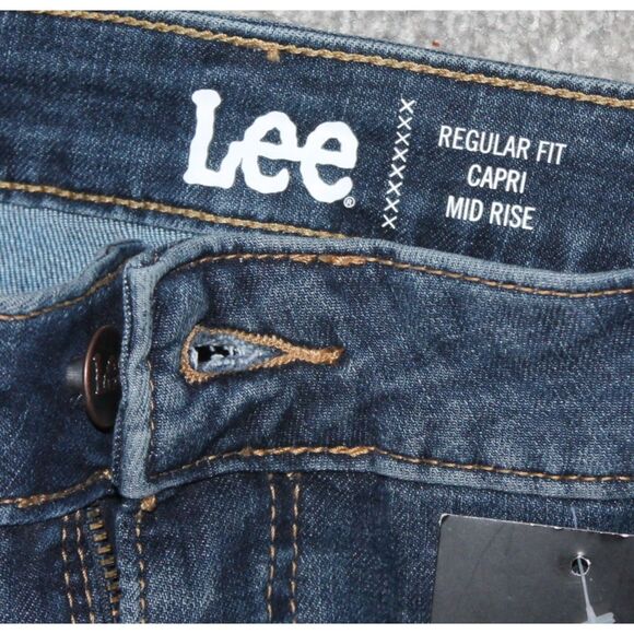 Womens Denim Capri Size 20 Mid Rise Lee Denim Blue Jeans New Pants - Picture 4 of 6